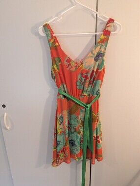 Chord Woman's Small Floral V-Neck Orange Sundress with Green Belt
